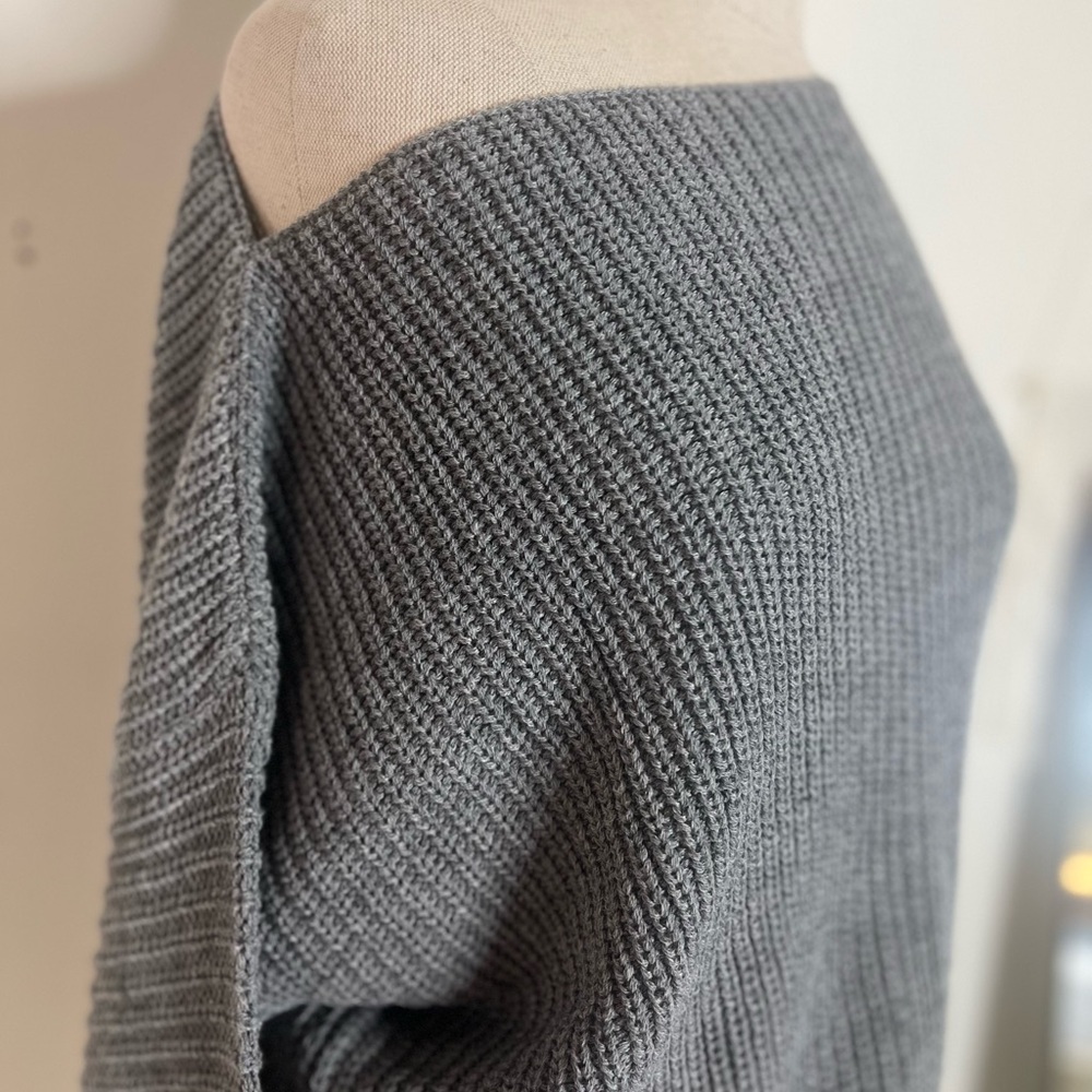 Off shoulder oversized cotton cable knit sweater in dark grey multiple sizes - Picture 6 of 8